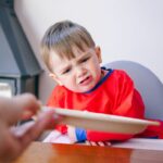 Mon enfant ne veut plus manger : que faut il faire ?